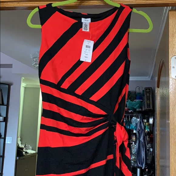 🔥NEW DRESS🔥 - Picture 2 of 8